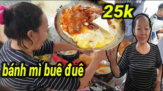 Bánh mì chảo Buê Đuê 25k má Lệ hơn 45 năm cực đông khách vì má vui tính