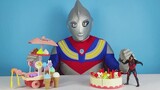 Ultraman asli membawakan Bellia sebuah truk es krim rakitan dan mainan kue ulang tahun, Bellia sanga