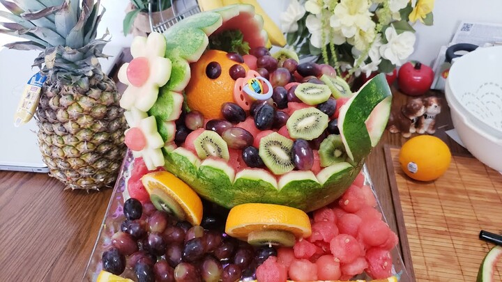 Baby Carriage 👶 from watermelon 🍉/fruit carving