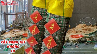 Sự Thật Bên Trong Cặp Bánh Tét Nặng 3 Tấn 6 Dân Cúng Bà Chúa Xứ Núi Sam Gây Bất Ngờ | NKGĐ