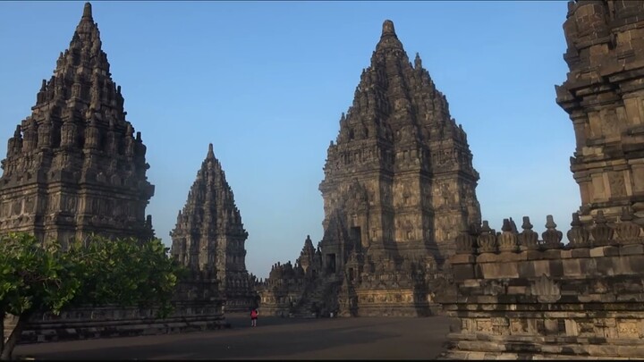 Histroy prambanan temple in yogyakarta indonesia