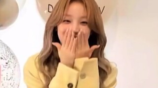 【Song Yuqi】240213 🎊"DEKAVV"🎊Đại sứ thương hiệu đầu tiên