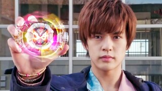 Điểm lại hình thức siêu cường của Kamen Rider, Số 1