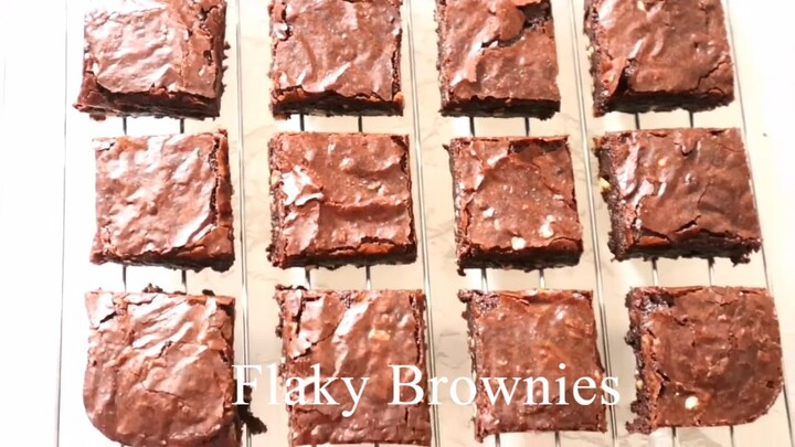 BROWNIES _ How to achieve FLAKY BROWNIES _ Pinoy Recipe | Taste Buds PH