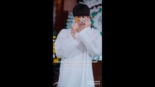 Darah pemuda tak sengaja netes ke giok panggil 3 dewa purba Xuanhu Fenghuang Shenlong