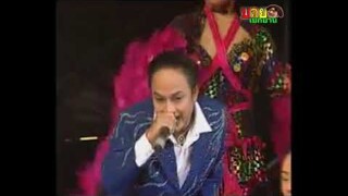 ผู้บ่าวยางชุม - ลูกแพร อุไรพร [แสดงสด]