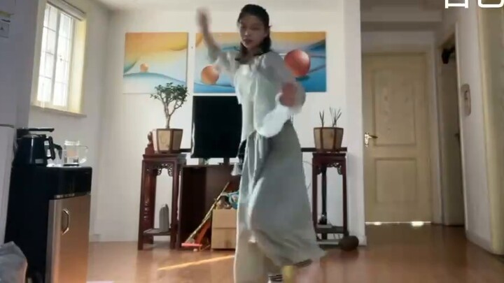 The changes after learning dance for a year and a half at the age of 23. All the things that seemed 