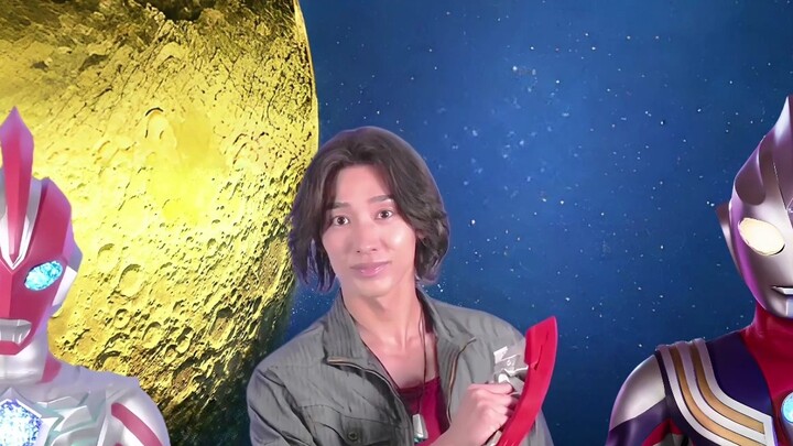 Setelah melihat penampilan Ultraman Omega untuk pertama kalinya, aktor bertubuh manusia itu tercenga