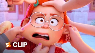 Turning Red Movie Clip - Your Family is Here Now (2022) | Fandango Family