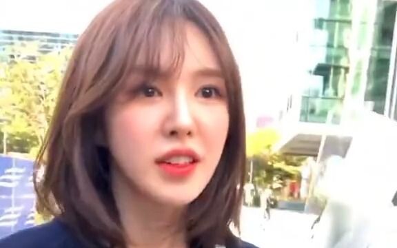 [Red Velvet]Wendy từ chối chiếc iPhone mà fan muốn tặng