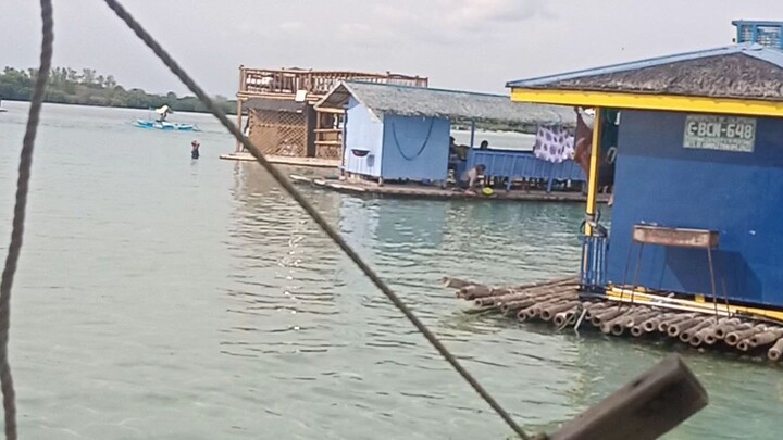 Ang linaw ng tubig d2