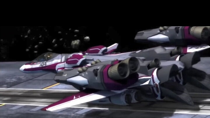 Klip Pertarungan Super "Macross".