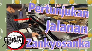 Pertunjukan Jalanan Zankyosanka