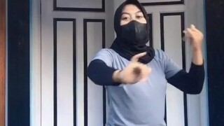 Tiktok goyang hot