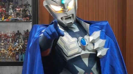 Go ahead, Ultraman Zero! A collection of Ultraman Zero's transformation effects, with the helmet spr