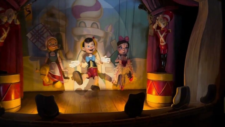 Pinocchio's Daring Journey ride at Disneyland 2024 04 07 - Part 1/3