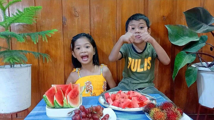 FRUITS MUKBANG WITH MY LITTLE BROTHER