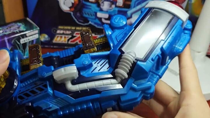 Seri build PDX Squeeze Drive 134 Squeeze Three Silly Lines Collection juga dapat melakukan backstab!