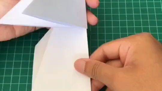 paper plane tutorial