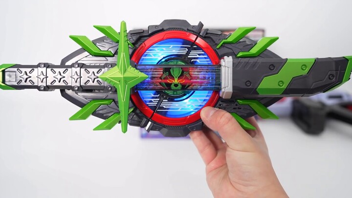 Is it a big loss or a big profit to open the 2000 yuan New Year Kamen Rider lucky bag? [Bankruptcy L