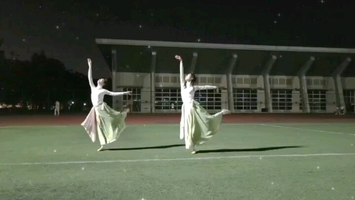 Let's sing an ode to loneliness with sisters