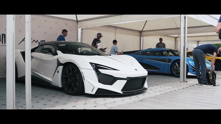 【1080p/Supercar】Will the young man get in the car? A supercar mashup of people scouting for the best