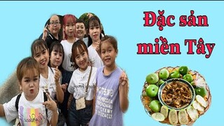 Nàng Út Ống Tre mang cả Miền Tây lên tặng anh chị CLB Người Bé Bỏng