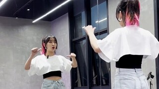 【Thea】บทเพลงสำหรับพี่เลี้ยงเด็ก "GGBB" - ทีมรองของ MAMAMOO