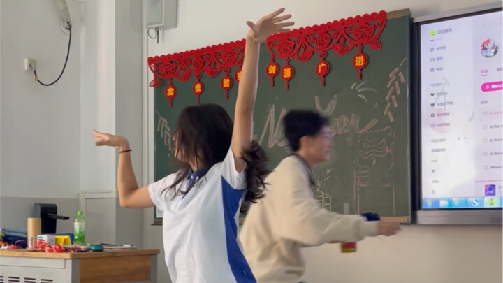 深圳女高中生力度暴击mafia in the morning