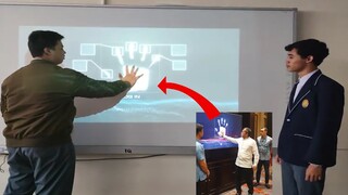 Orang Presentasi Kelas Pakai Hand Scan...