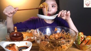 Thưởng thức Bạch tuộc xào cay kim chi cay 4 #MiuMiuFood