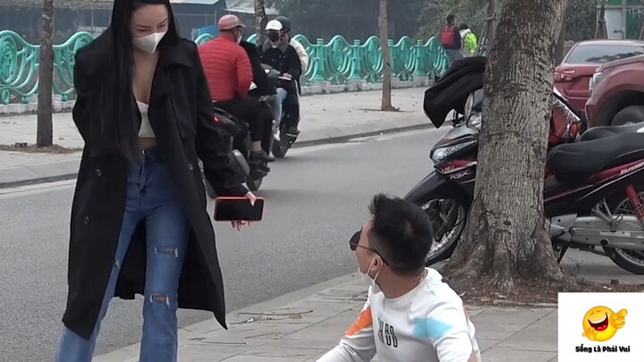 (P9) Troll Ghế Tàng Hình #Prank