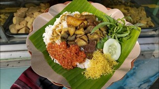 SEGO BABAT SAMBEL KOREK || GANAS TAPI BIKIN KETAGIHAN - kuliner Gresik // NASI BABAT PETRO