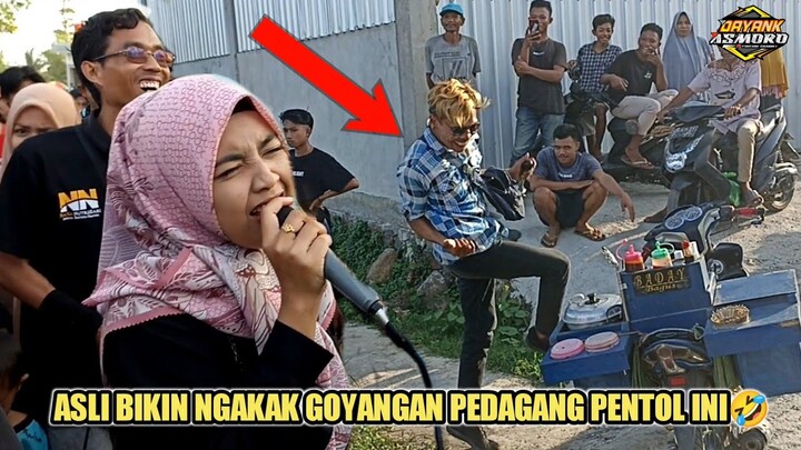 PEDAGANG PENTOL INI HILANG KENDALI GOYANG NGGAK KARUAN