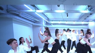 【Liu Yuxin｜Look Into The Mirror】Dance version in the practice room by SUGAR.....