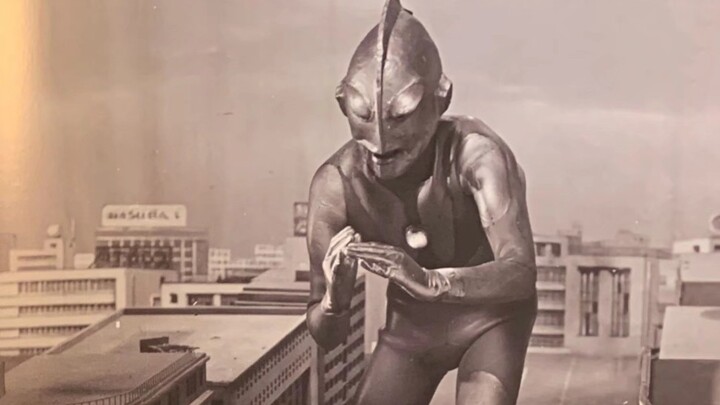 Potongan gambar yang sangat langka dari "Ultraman (generasi pertama)"