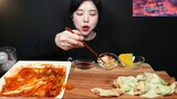 Món Hàn : Thưởng thức tôm sốt kem, thịt chiên chua ngọt cùng mì xào hải sản cay 4 #bepHan