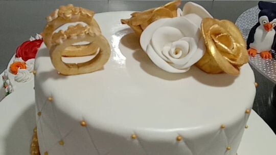 wedding cake for wedding anniversary