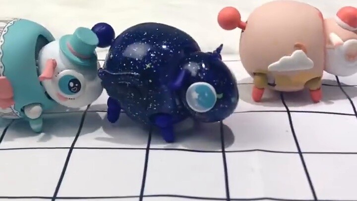 The blind box given by my bestie is so funny! Hahahaha #openbox #blindbox #trendytoys #toyvideo #gif