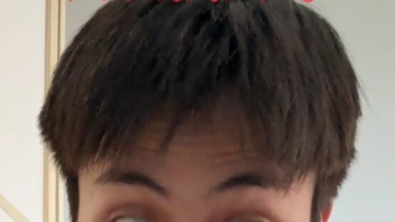เมื่อคุณพบว่าพ่อแม่ของคุณเริ่มมองหน้าคุณและพูดคุยกับคุณ