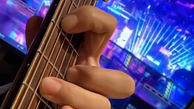 Fingerstyle gitar berkualitas tinggi dan tingkat kesulitan rendah Attack on Titan BGM