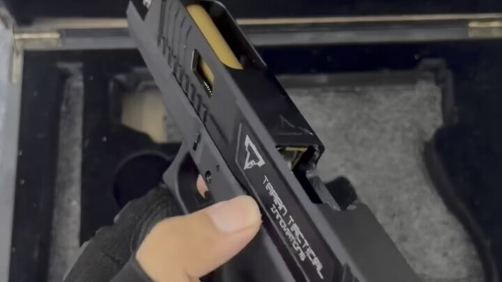 Apa? Glock semi-otomatis menjadi otomatis penuh?