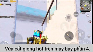 Vừa cất giọng hót trên máy bay phần 4