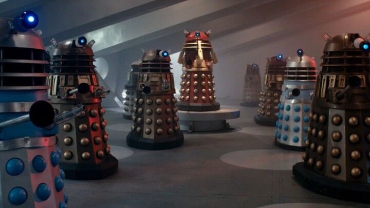 Dalek action in: 'The Magician's Apprentice/The Witch's Familiar' (2015)