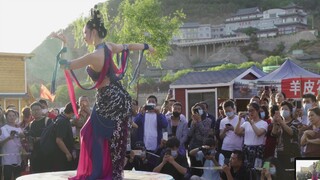 After the tumbler girl, the flying girl from Lanzhou, do you know the Dunhuang dance?