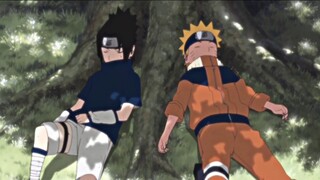 Naruto: “Không, nhìn này, khi tôi gọi anh ấy vẫn đáp lại.”