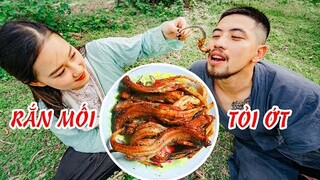 Ẩm Thực Lương Sơn Bạc - Rắn Mối Tỏi Ớt - Fried Snakes Garlic And Chili - Survival Cooking / P11