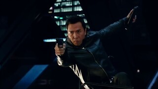 Donnie Yen and his team steal the Pandora's Box supercomputer / XXX: Return of Xander Cage