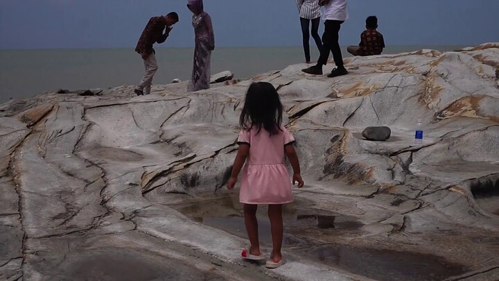 Viral Benteng Portugis Surut - Apakah Tsunami?