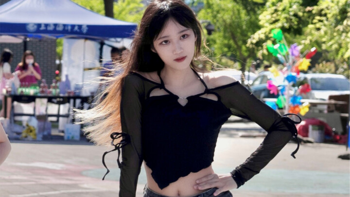 长腿校花组合！大学校园路演玩火BLACKPINK-play with fire直拍